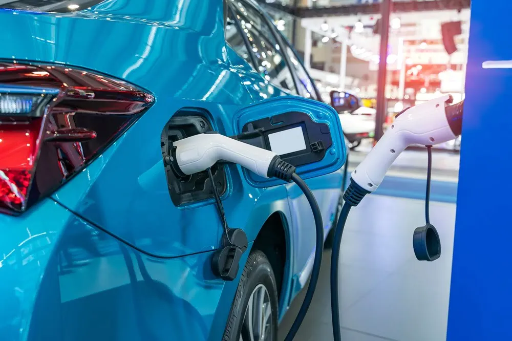 Brasil registra mais de 107 mil novas unidades de carros elétricos de janeiro a agosto de 2024